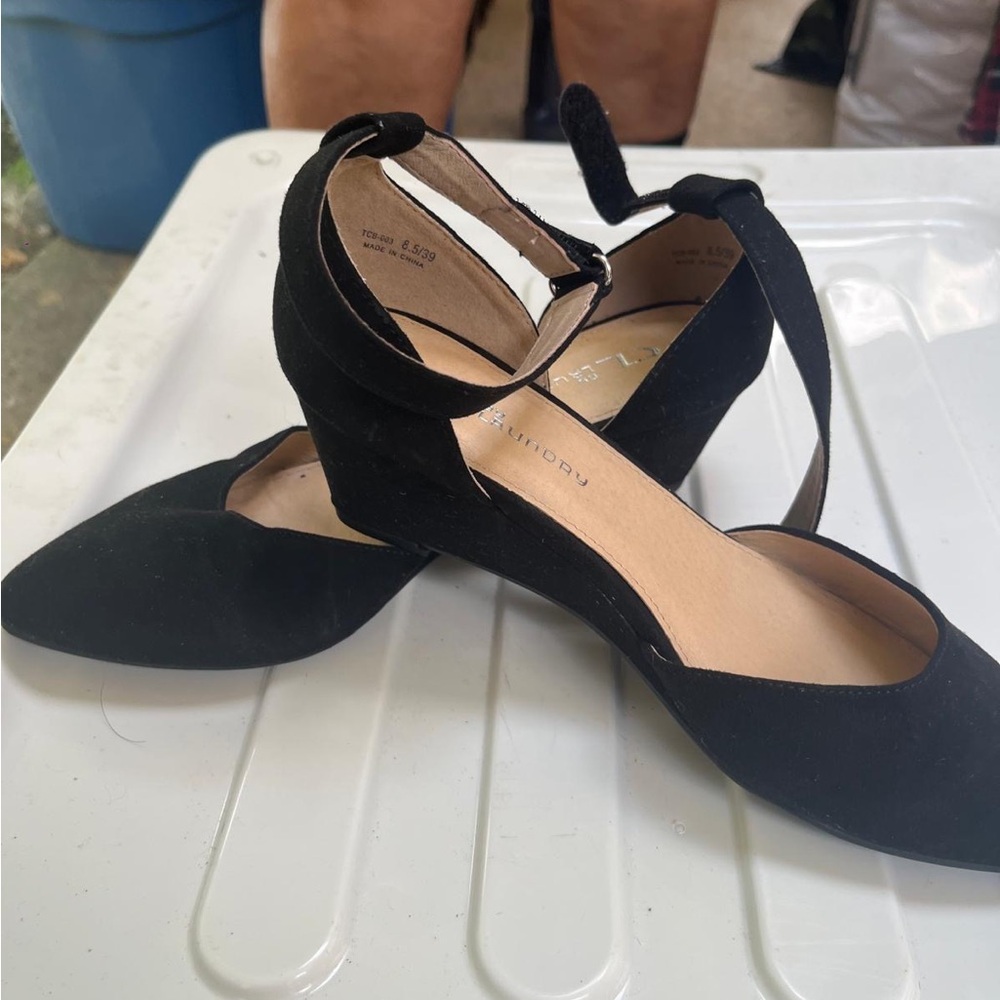 Elegant Black Women's Shoes